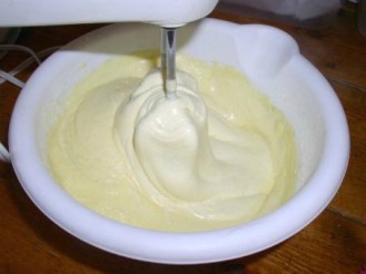 Easy Luscious Lemon Supreme Cake Batter - haphazardhomemaker.com