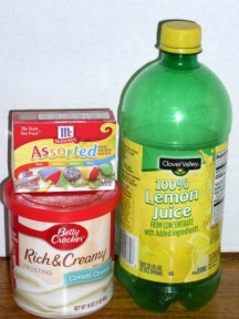 Easy Luscious Lemon Supreme Cake Frosting - haphazardhomemaker.com