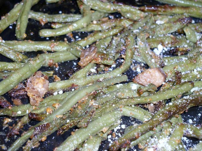 Delicious Parmesan Roasted Green Beans