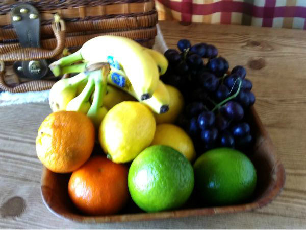 Easy Tips to Eating Healthier - haphazardhomemaker.com