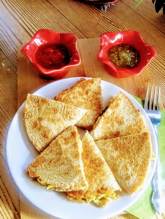 Easy Homemade Quesadillas - haphazardhomemaker.com